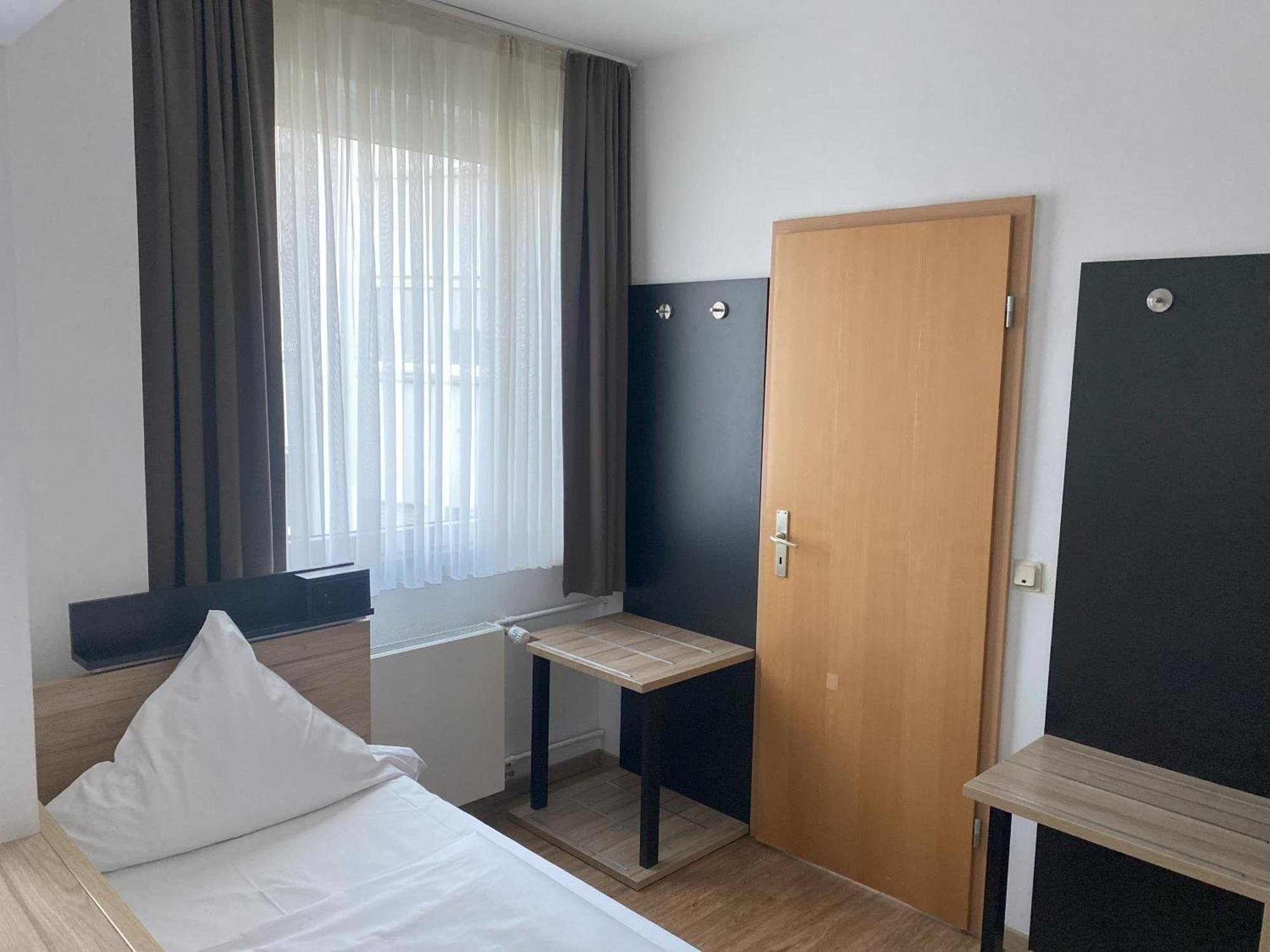 Hotel Center 2*